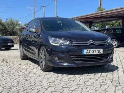 Citroën C4 2015 - 10450 EUR, 116201 km - AUTO.MOTO.pt - 116201km - foto 3 de 8