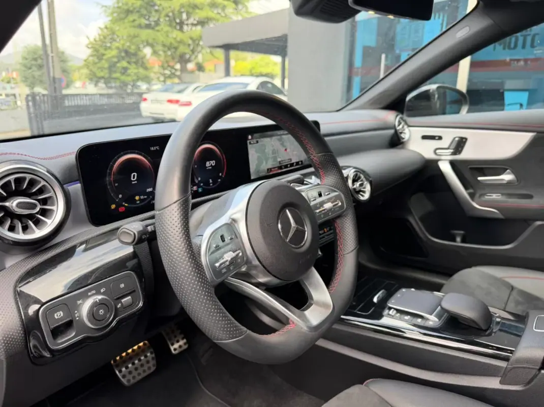 Mercedes-Benz CLA 180 2021 - 31500 EUR, 89000 km - AUTO.MOTO.pt - 89000km - foto 11 de 15