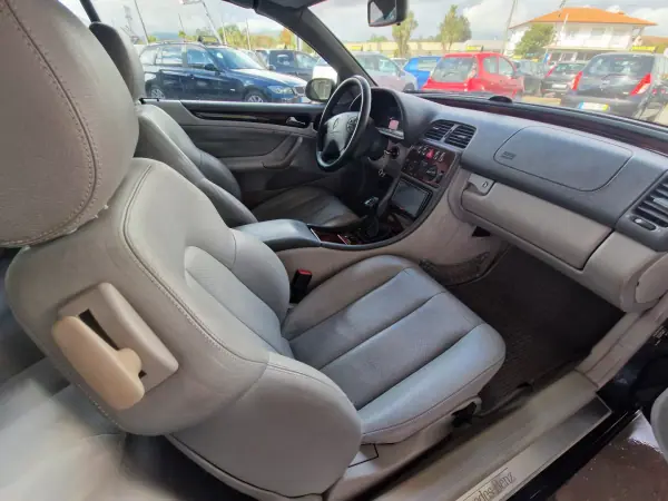Mercedes-Benz CLK 200 1999 - 6990 EUR, 291000 km - AUTO.MOTO.pt - 291000km - foto 4 de 14