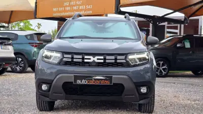 Dacia Duster 2023 - 18750 EUR, 48500 km - AUTO.MOTO.pt - 48500km - foto 9 de 23