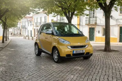 Smart ForTwo Coupé 2007 - 5450 EUR, 181000 km - AUTO.MOTO.pt - 181000km - foto 2 de 19