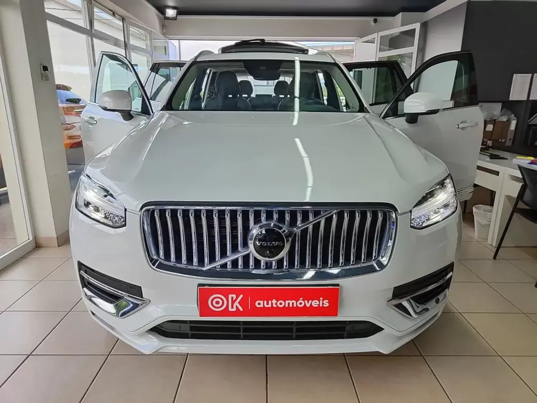 Volvo XC 90 2021 - 49950 EUR, 70500 km - AUTO.MOTO.pt - 70500km - foto 23 de 41