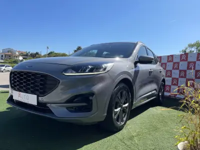 Ford Kuga 2022 - 17990 EUR, 85480 km - AUTO.MOTO.pt - 85480km - foto 5 de 22