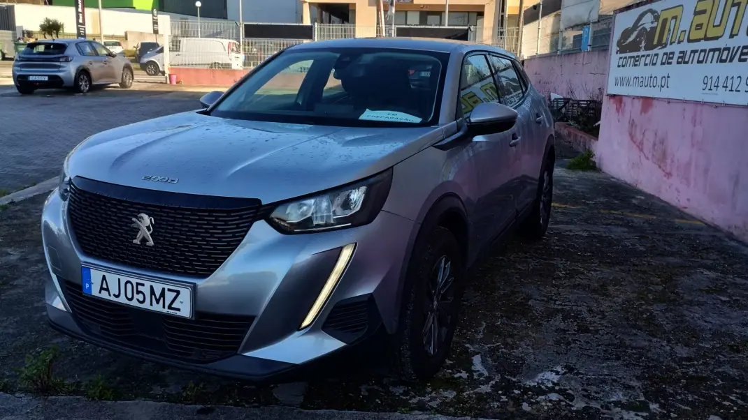 Peugeot 2008 2021 - 17999 EUR, 118000 km - AUTO.MOTO.pt - 118000km - foto 8 de 31