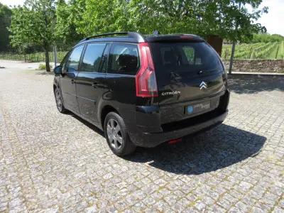 Citroën C4 Grand Picasso 2010 - 3490 EUR, 330000 km - AUTO.MOTO.pt - 330000km - foto 7 de 40