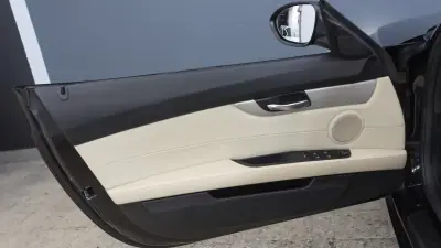 BMW Z4 2010 - 24900 EUR, 69000 km - 69000km - foto 14 de 27