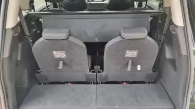 Citroën C4 Grand Picasso 2019 - 19900 EUR, 126000 km - AUTO.MOTO.pt - 126000km - foto 9 de 22