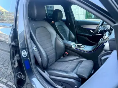 Mercedes-Benz C 300 2021 - 23990 EUR, 177850 km - 177850km - foto 21 de 49
