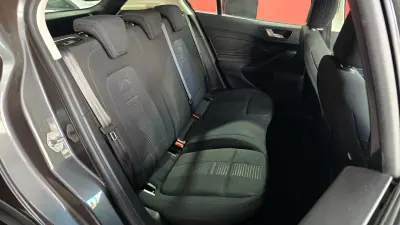 Ford Focus 2020 - 15990 EUR, 90544 km - AUTO.MOTO.pt - 90544km - foto 47 de 51