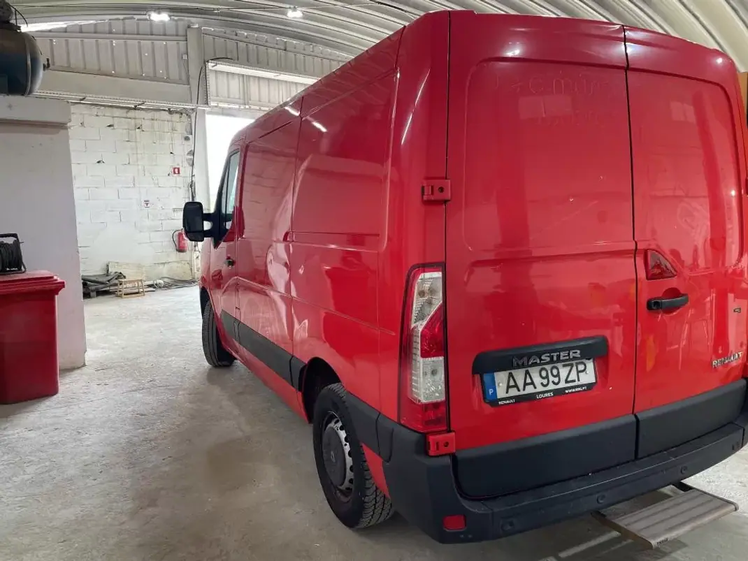 Renault MASTER 2.2DCI CAIXA ABERTA 2020 - 19500 EUR, 86699 km - AUTO.MOTO.pt - 86699km - foto 4 de 5