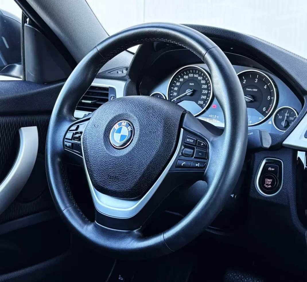 BMW 418 Gran Coupé 2019 - 24950 EUR, 45000 km - AUTO.MOTO.pt - 45000km - foto 20 de 48