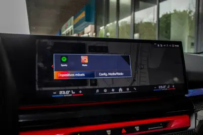 BMW i5 2023 - 74990 EUR, 17145 km - AUTO.MOTO.pt - 17145km - foto 53 de 60