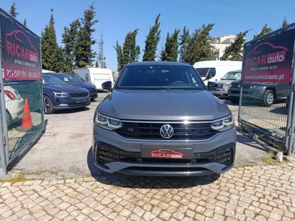 Volkswagen Tiguan 2021 - 28900 EUR, 141000 km - AUTO.MOTO.pt - 141000km - foto 2 de 33