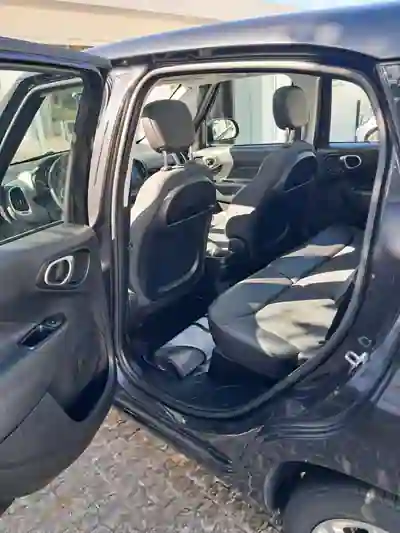 Fiat 500L 2018 — foto 6 de 12