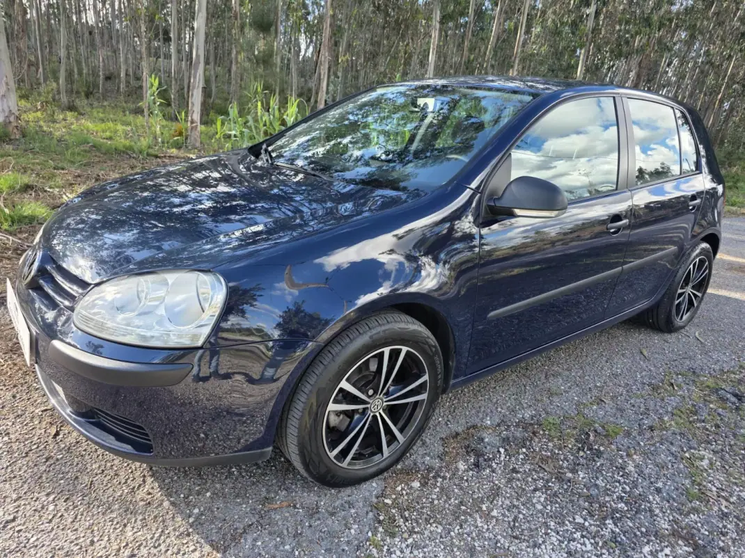 Volkswagen Golf 2007 - 7750 EUR, 296000 km - AUTO.MOTO.pt - 296000km - foto 9 de 13
