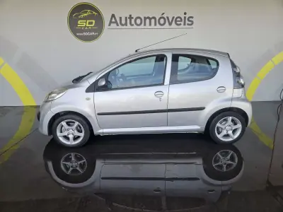Citroën C1 2007 - 3400 EUR, 215000 km - AUTO.MOTO.pt - 215000km - foto 2 de 10