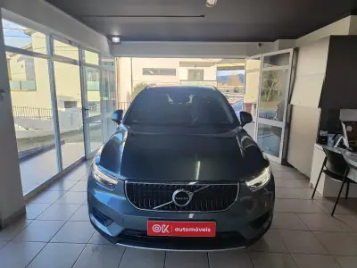 Volvo XC 40 2019 - 23850 EUR, 132000 km - AUTO.MOTO.pt - 132000km - foto 4 de 35