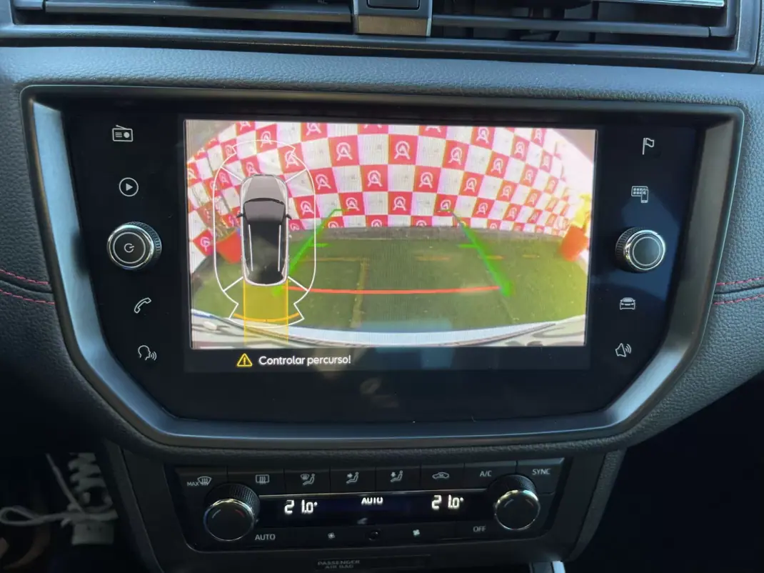 SEAT Arona 2020 - 16490 EUR, 122780 km - AUTO.MOTO.pt - 122780km - foto 19 de 24