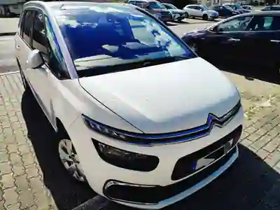 Citroën C4 Grand Picasso 2018 - 10890 EUR, 217500 km - AUTO.MOTO.pt - 217500km - foto 21 de 22