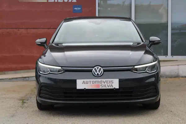 Volkswagen Golf 2022 - 17990 EUR, 193000 km - AUTO.MOTO.pt - 193000km - foto 6 de 34