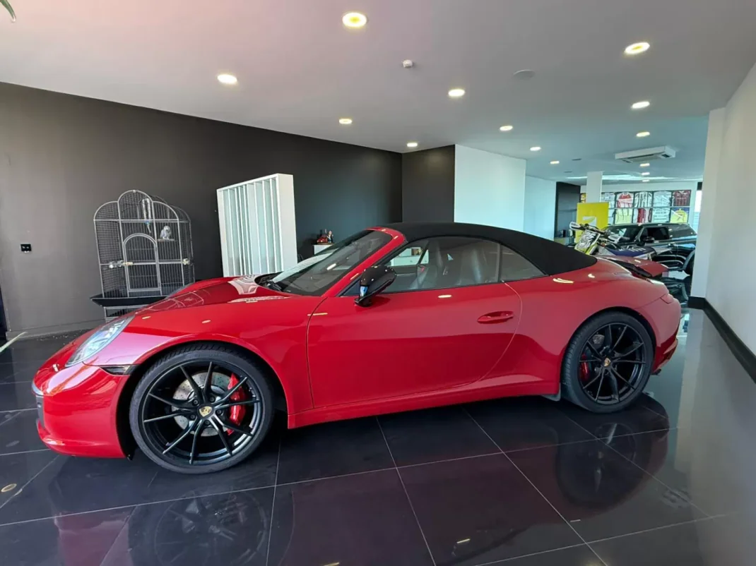 Porsche 991 2016 - 108000 EUR, 119000 km - 119000km - foto 7 de 16