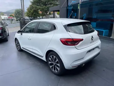 Renault Clio 2022 - 14900 EUR, 91000 km - AUTO.MOTO.pt - 91000km - foto 4 de 14