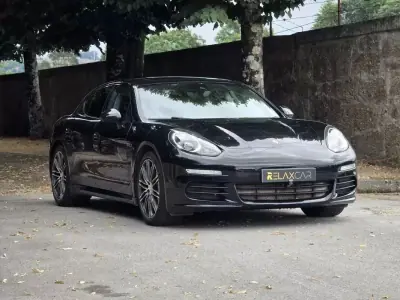 Porsche Panamera 2015 - 38499 EUR, 165000 km - AUTO.MOTO.pt - 165000km - foto 3 de 39