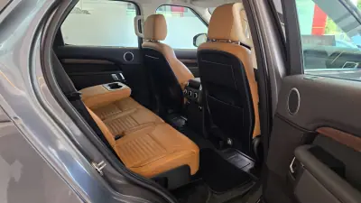 Land Rover Discovery 2017 - 34500 EUR, 161481 km - 161481km - foto 58 de 74