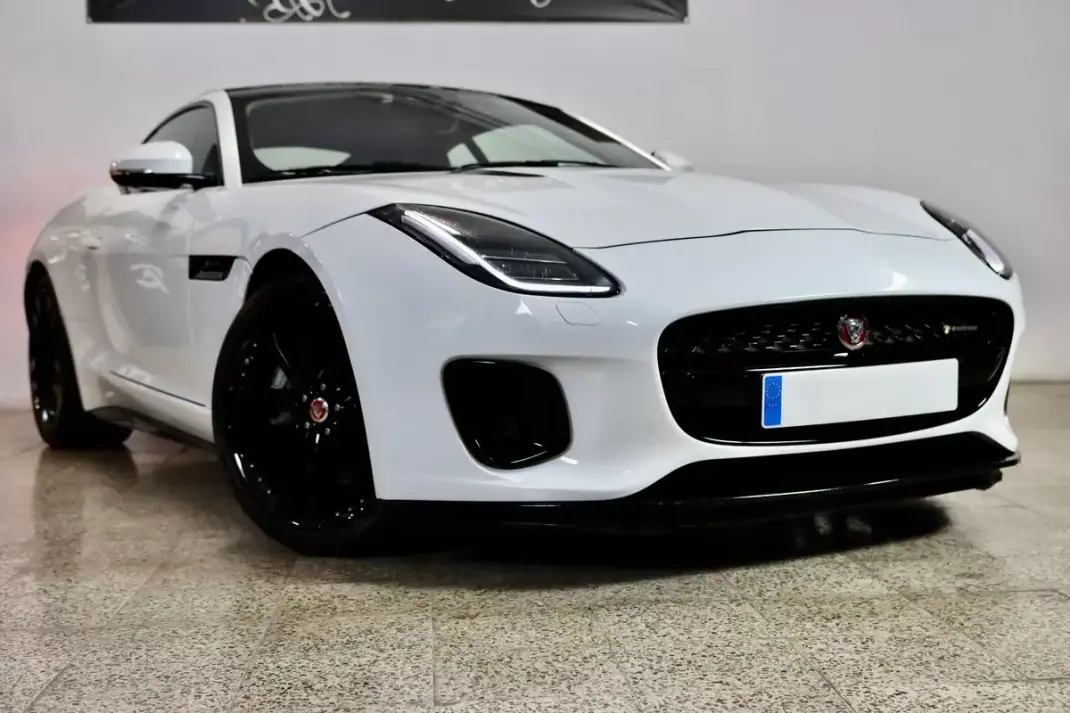 Jaguar F-Type 2019 - 48900 EUR, 47575 km - AUTO.MOTO.pt - 47575km - foto 2 de 29