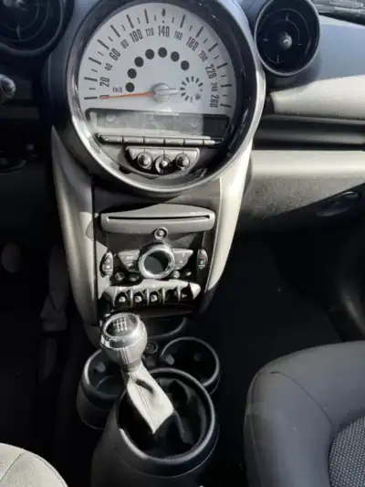 MINI Countryman 2013 - 14900 EUR, 167568 km - AUTO.MOTO.pt - 167568km - foto 16 de 17