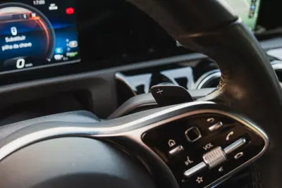 Mercedes-Benz A 250 2022 - 25000 EUR, 124440 km - AUTO.MOTO.pt - 124440km - foto 12 de 24