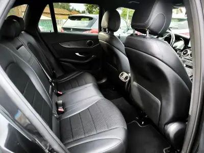 Mercedes-Benz GLC 200 2020 - 37950 EUR, 150427 km - AUTO.MOTO.pt - 150427km - foto 12 de 17