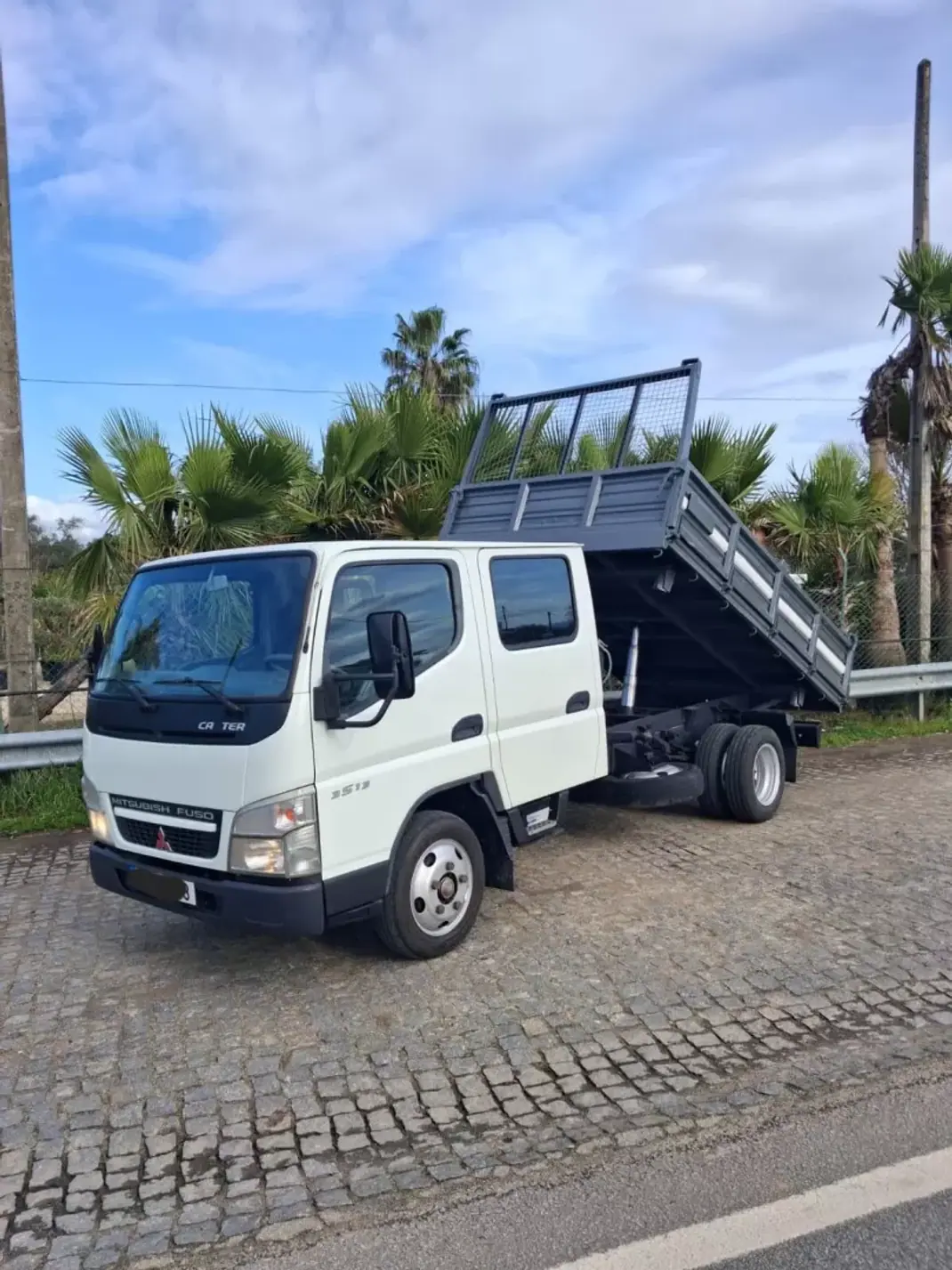 Mitsubishi 2006 - 18750 EUR, 189000 km - AUTO.MOTO.pt - 189000km - foto 3 de 12