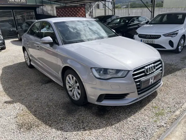 Audi A3 Limousine 2015 - 13900 EUR, 148500 km - AUTO.MOTO.pt - 148500km - foto 3 de 18