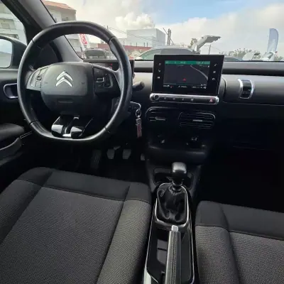 Citroën C4 Cactus 2019 - 10750 EUR, 87750 km - AUTO.MOTO.pt - 87750km - foto 12 de 18