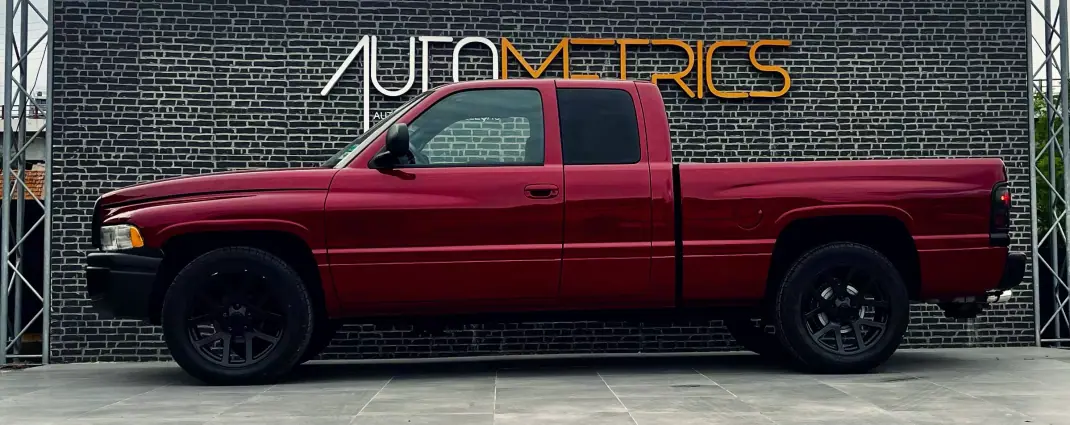 Dodge RAM 1998 - 24900 EUR, 110000 km - AUTO.MOTO.pt - 110000km - foto 3 de 17