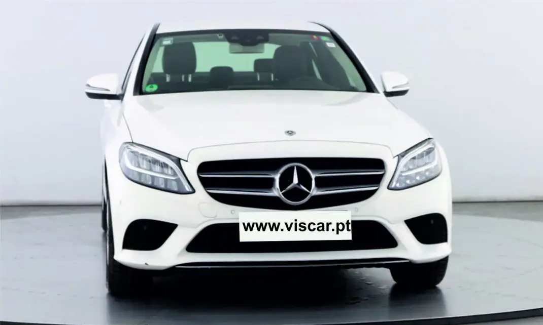 Mercedes-Benz C 300 2019 - 27990 EUR, 120000 km - AUTO.MOTO.pt - 120000km - foto 7 de 16
