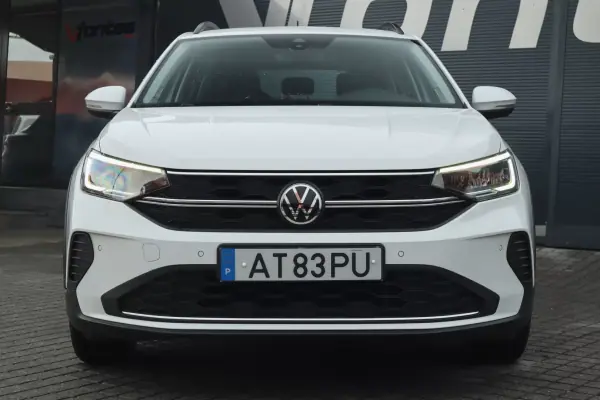 Volkswagen Taigo 2022 - 14500 EUR, 89200 km - AUTO.MOTO.pt - 89200km - foto 5 de 17