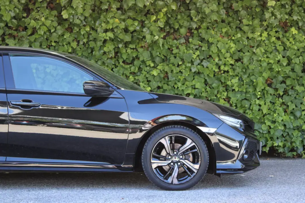 Honda Civic 2019 - 22900 EUR, 75000 km - 75000km - foto 5 de 18