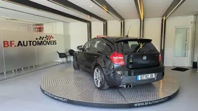 BMW 116 2010 - 6900 EUR, 207907 km - AUTO.MOTO.pt - 207907km - foto 3 de 51