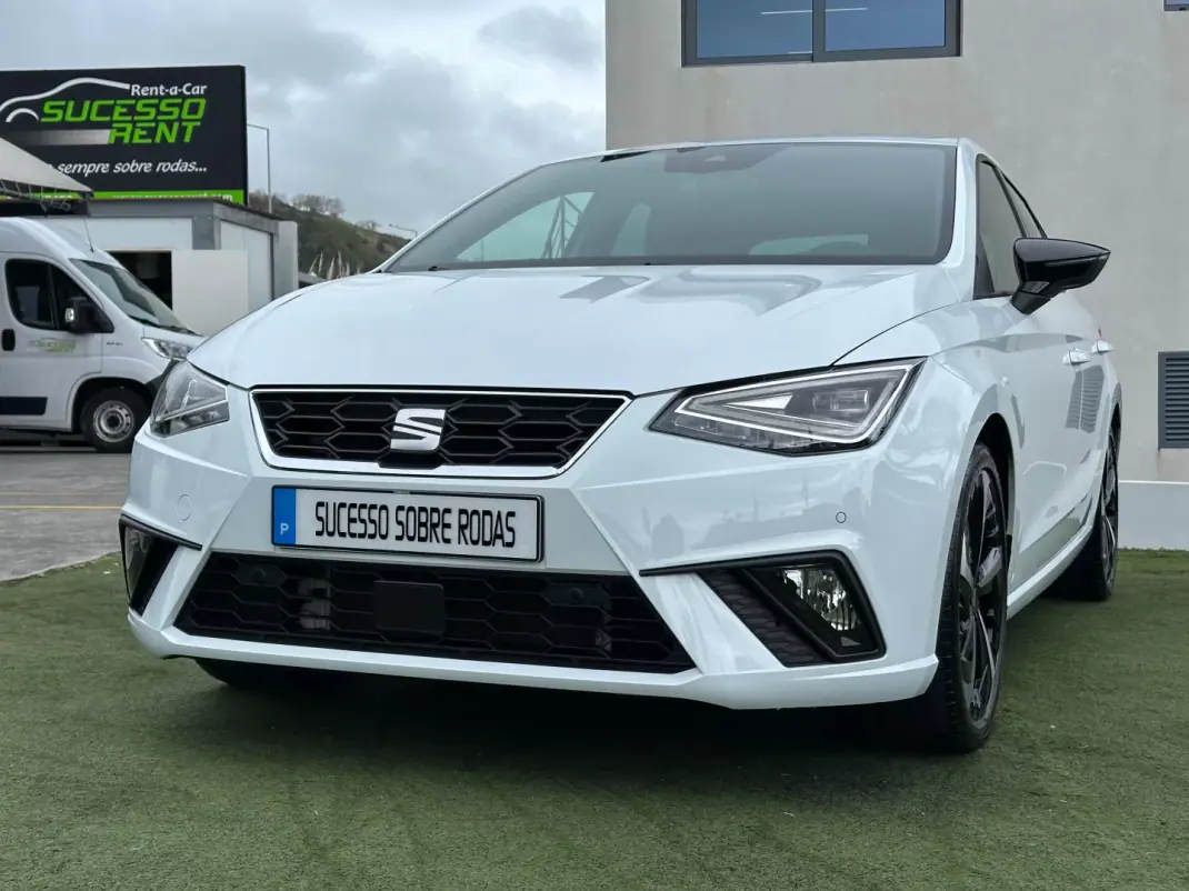 SEAT Ibiza 2023 - 22490 EUR, 21800 km - AUTO.MOTO.pt - 21800km - foto 5 de 18