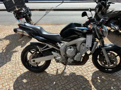Yamaha FZ 07 2004 - 3250 EUR, 43561 km - AUTO.MOTO.pt - 43561km - foto 7 de 13
