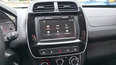Dacia Spring 2022 - 12450 EUR, 31000 km - AUTO.MOTO.pt - 31000km - foto 9 de 30