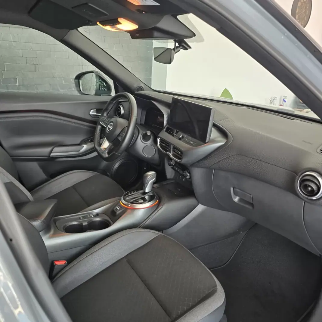 Nissan Juke 2025 - 22750 EUR, 21085 km - 21085km - foto 6 de 32