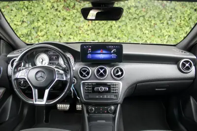Mercedes-Benz A 180 2014 - 13900 EUR, 292000 km - AUTO.MOTO.pt - 292000km - foto 15 de 17
