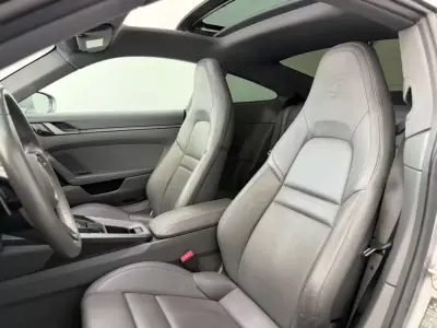 Porsche 911 2020 - 124990 EUR, 99124 km - AUTO.MOTO.pt - 99124km - foto 13 de 25