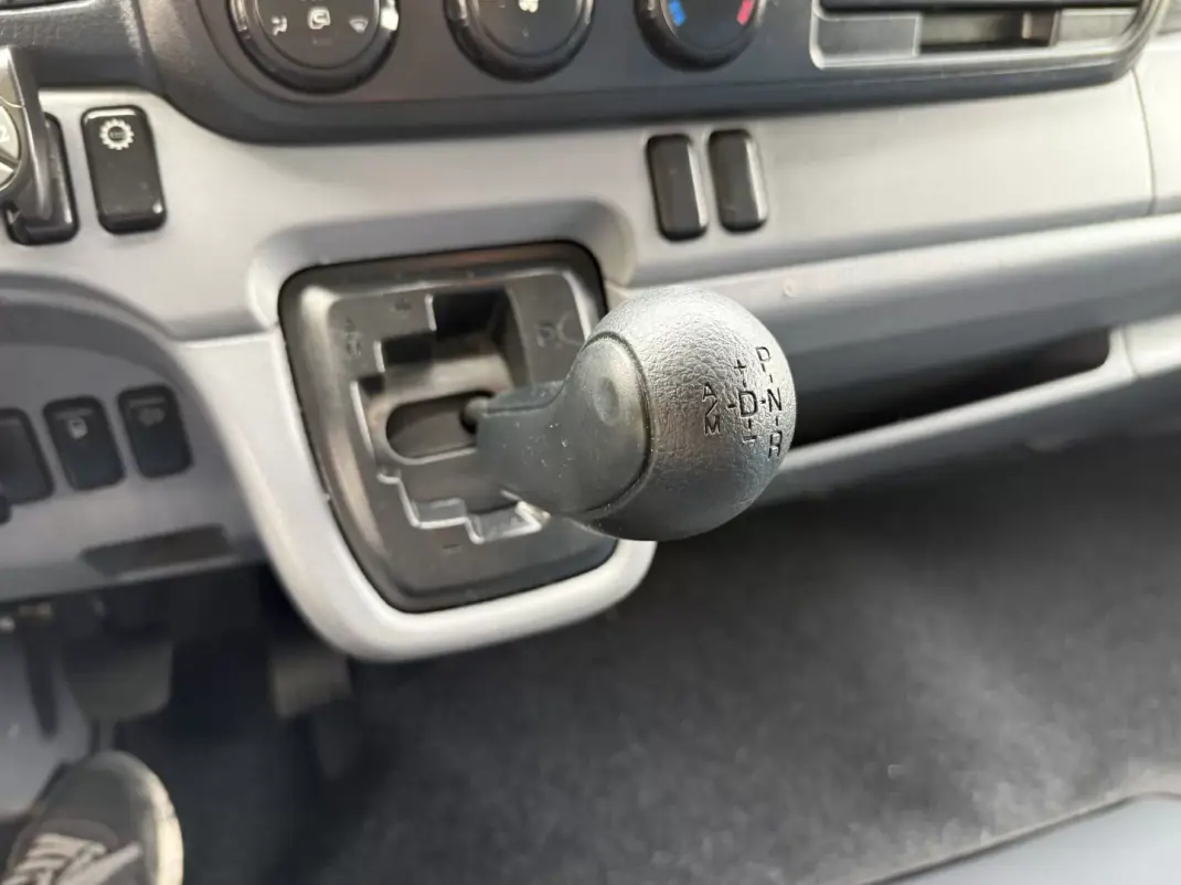 Mitsubishi 2013 - 23990 EUR, 115000 km - AUTO.MOTO.pt - 115000km - foto 16 de 24