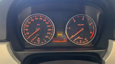 BMW 320 2007 - 10900 EUR, 279640 km - AUTO.MOTO.pt - 279640km - foto 40 de 56