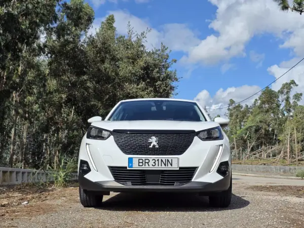 Peugeot 2008 2020 - 14900 EUR, 88064 km - 88064km - foto 6 de 56