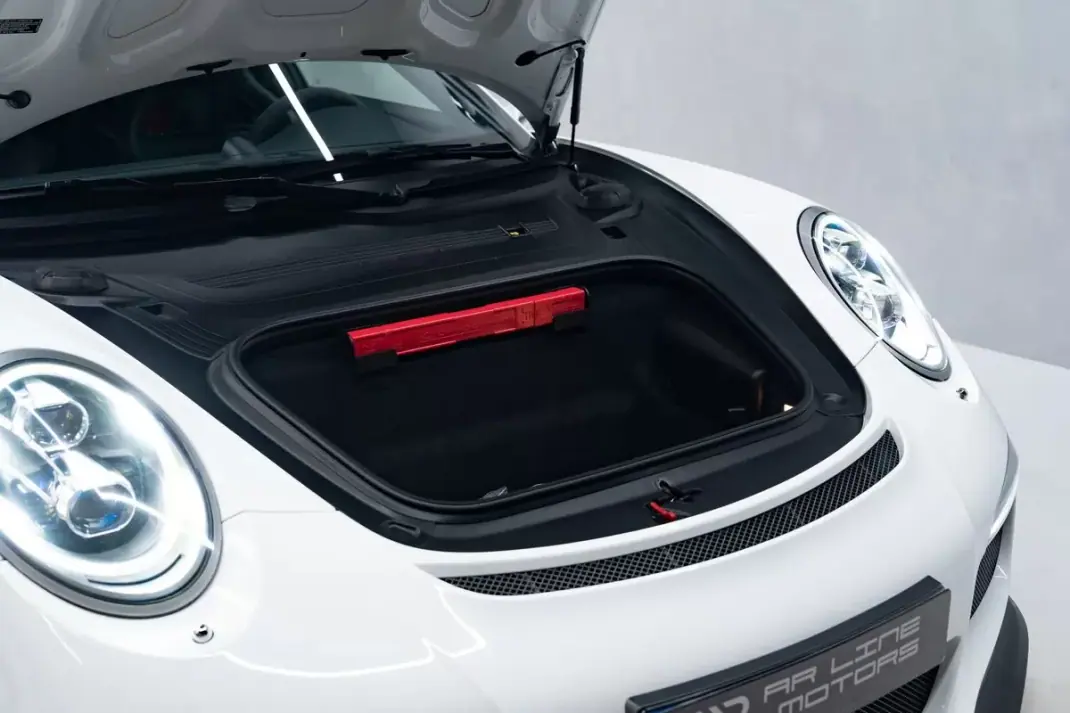 Porsche 991 2014 - 139950 EUR, 41000 km - AUTO.MOTO.pt - 41000km - foto 7 de 38